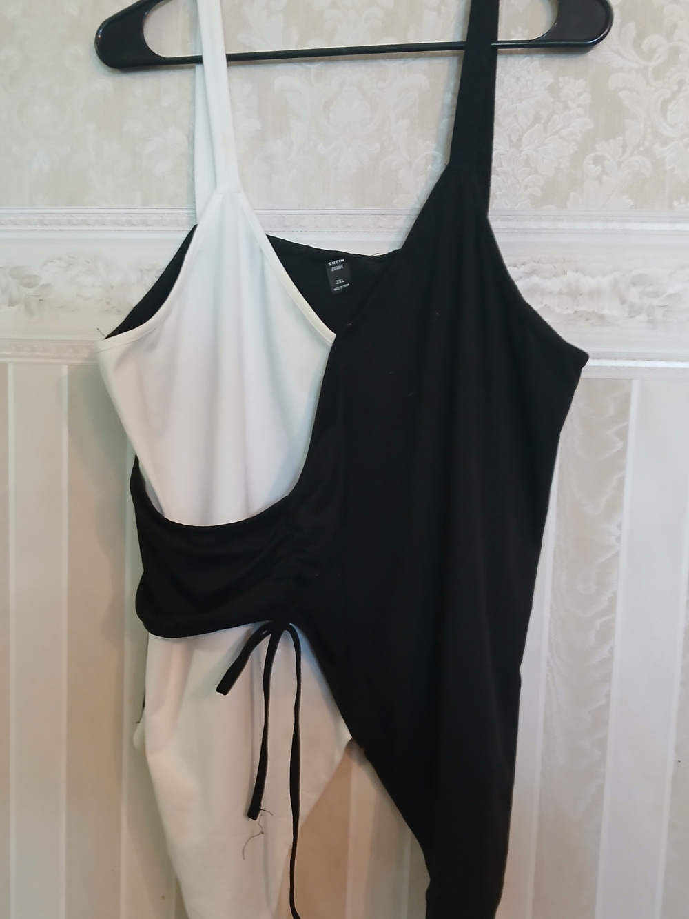 SHEIN Black & White Asymmetrical One-Shoulder Tie-Side Dress